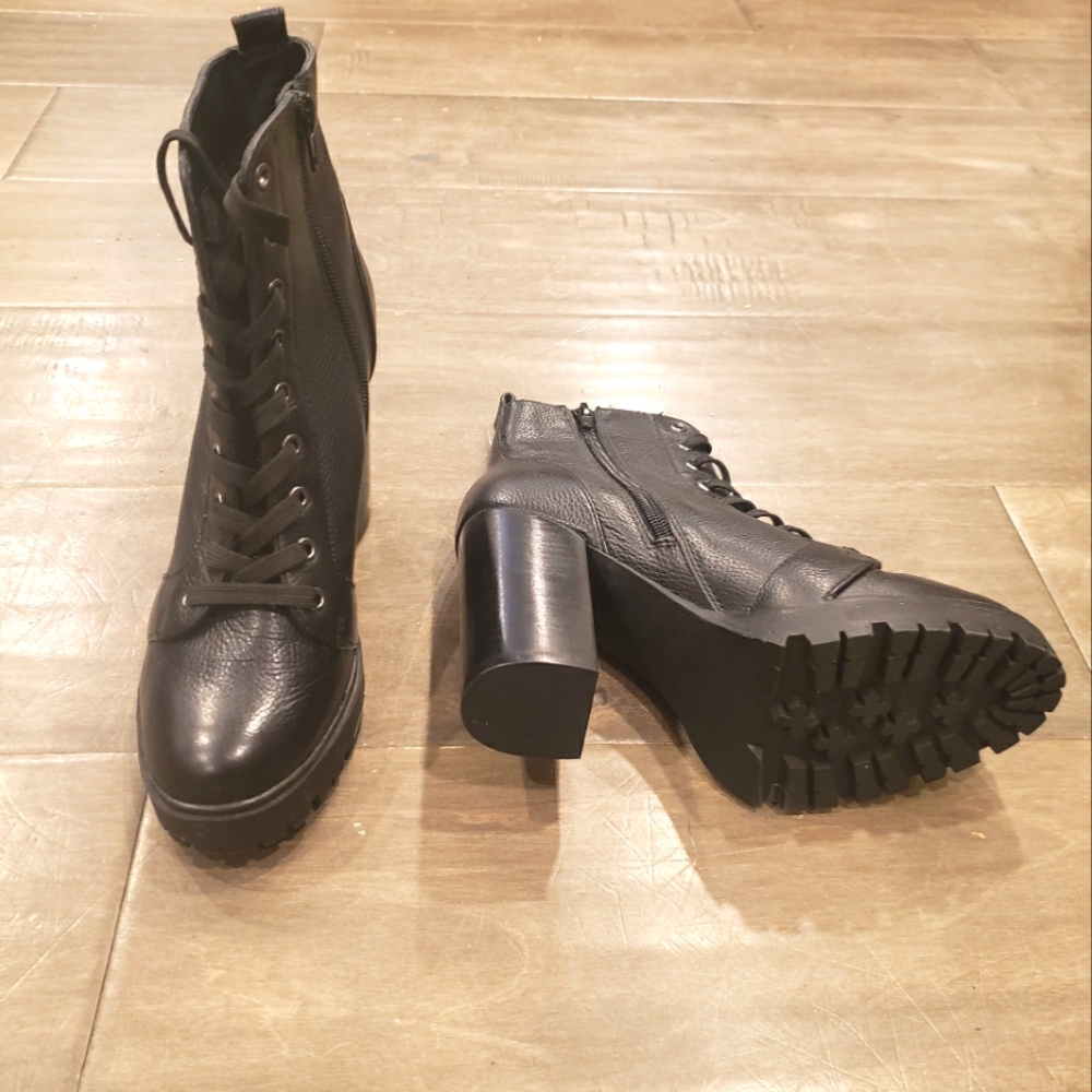 NWOT Steve Madden leather boots - US 8.5